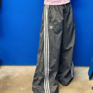 adidas Originals Spice Girl Series Three Stripes Loose-fitting Wide-leg Sweatpan